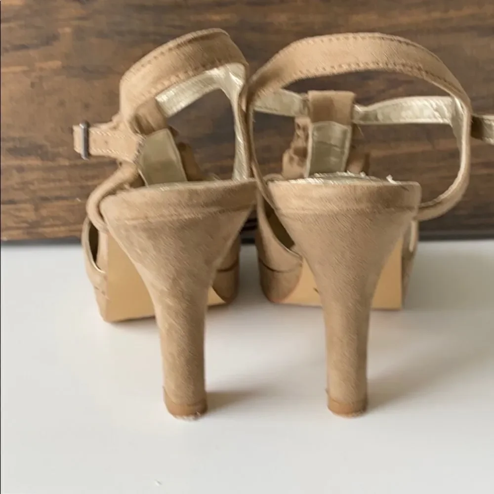 💙Hot Tomato Rylie Suede Look Platform Beige 6‎